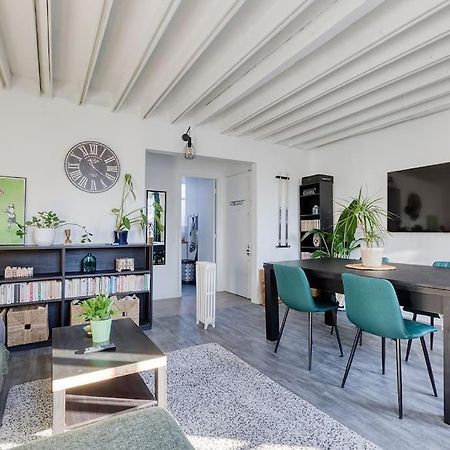 Nice Flat With Billard And View Parigi Esterno foto